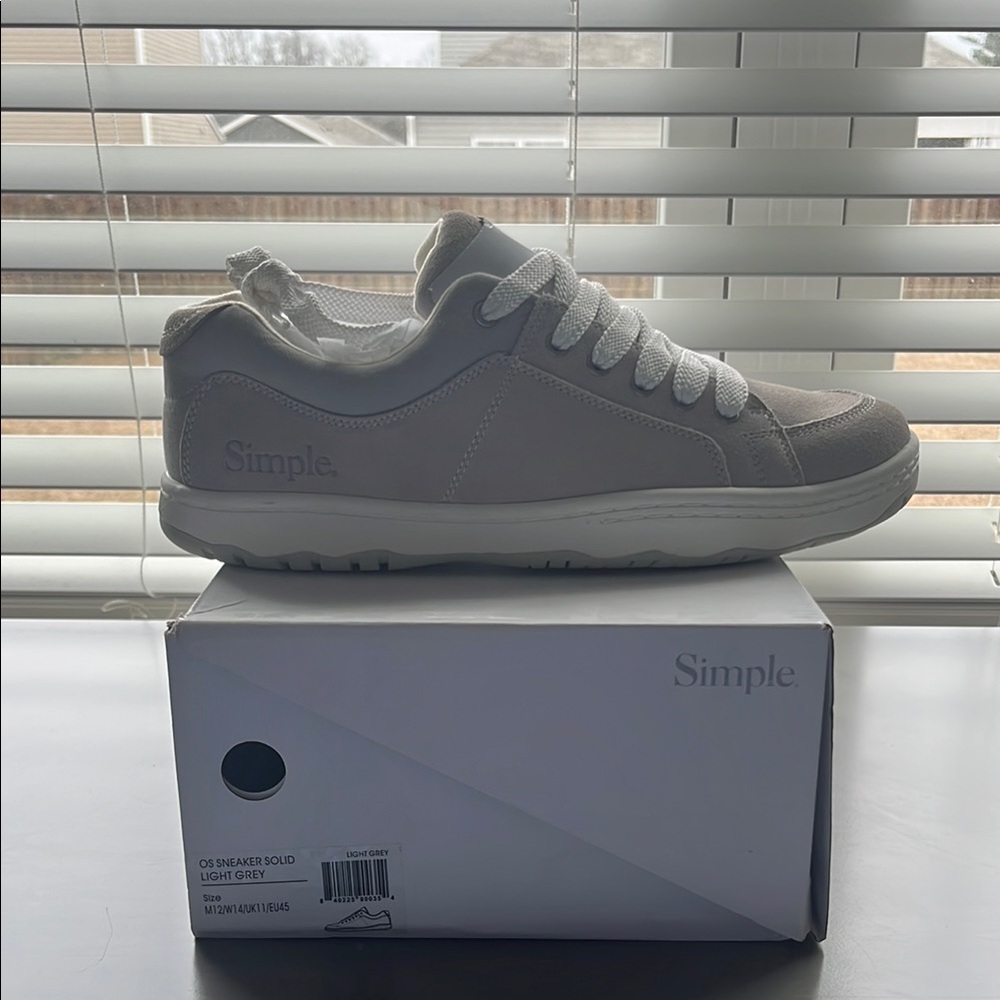 Simple Light Grey Sneakers